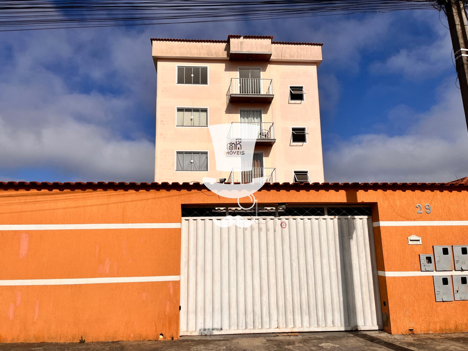 Apartamento ? venda em Barbacena com 3 dormit?rios sendo 1 su?...