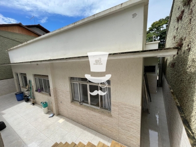 Casa à venda em Barbacena com 4 dormitórios na Chácara das And...