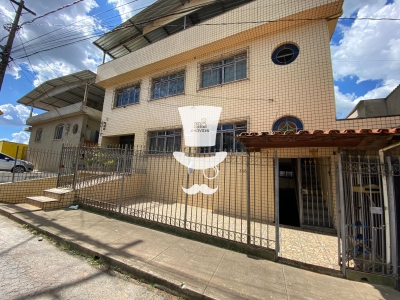 Apartamento à venda com 4 dormitórios no bairro Santo Antônio