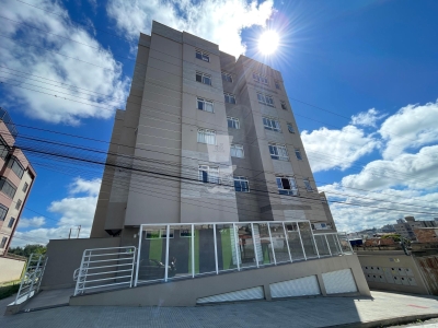 Apartamento à venda em Barbacena-MG com 2 garagens no Santa Te...