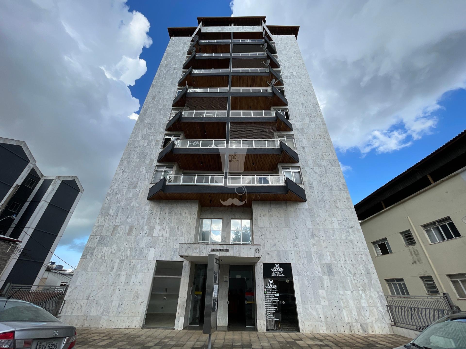 Apartamento com 2 dormitórios à venda no São Sebastião em BARB...