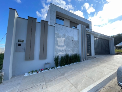 Casa à venda com 4 quartos, sendo 2 suítes noTerras de Oyama e...