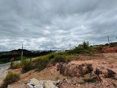 Terreno à venda com 250m  no Real Parque em Barbacena - MG