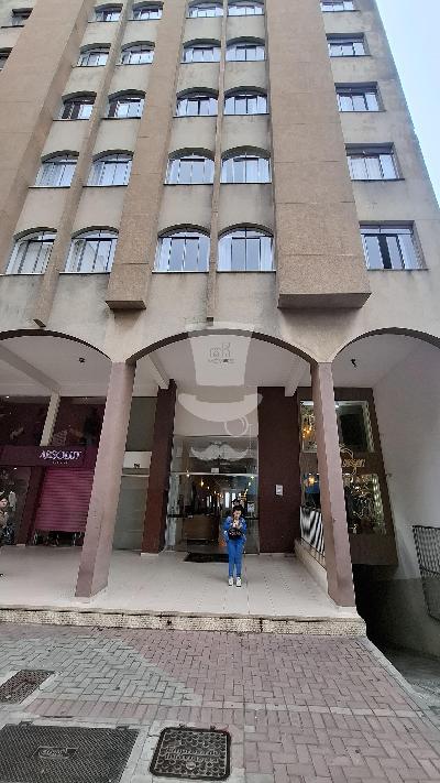 Apartamento para aluguel, 3 quartos sendo 1 su?te, Centro, BAR...