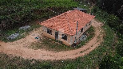 Sítio à venda com 4 hectares no Potreiro em ALFREDO VASCONCELO...