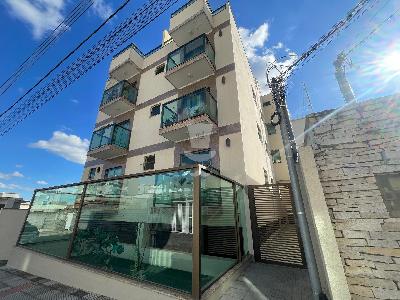 Apartamento à venda em Barbacena, com 3 quartos no Carmo