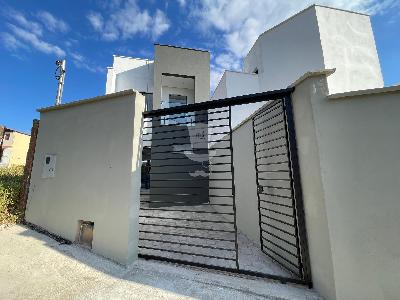 Casa com 2 quartos à venda no bairro Eucisa em Barbacena