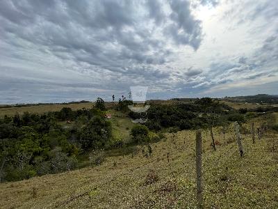 Chácara à venda com 5.303 m  no Vale do Ipê em Antônio Carlos