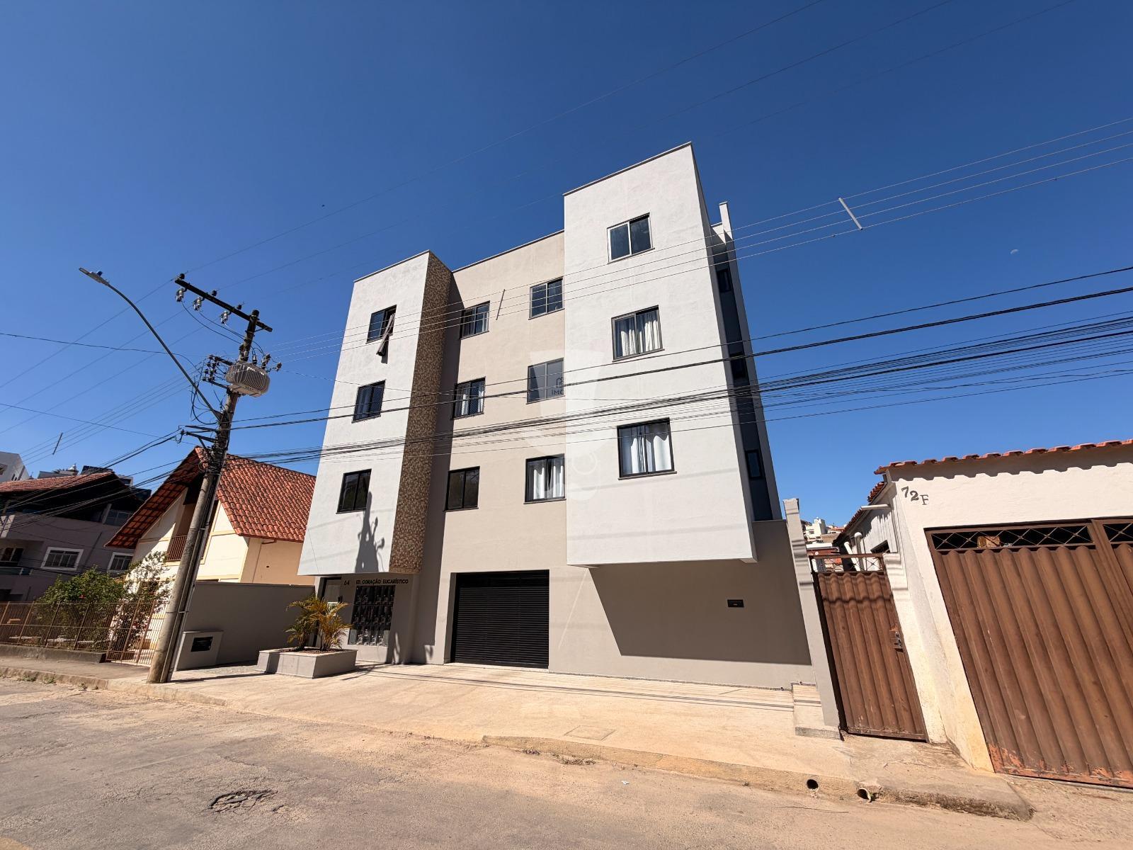 Apartamento à venda em Barbacena com 2 dormitórios sendo 1 suí...
