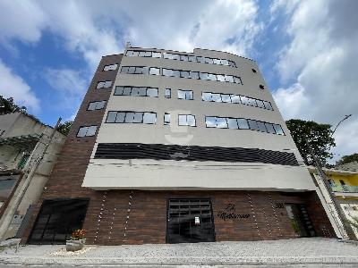 Cobertura ? venda em Barbacena com 3 quartos sendo 2 su?tes no...