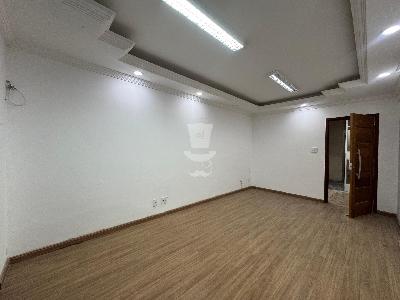 Sala Comercial ? venda com metragem total de 29 m  no Centro e...