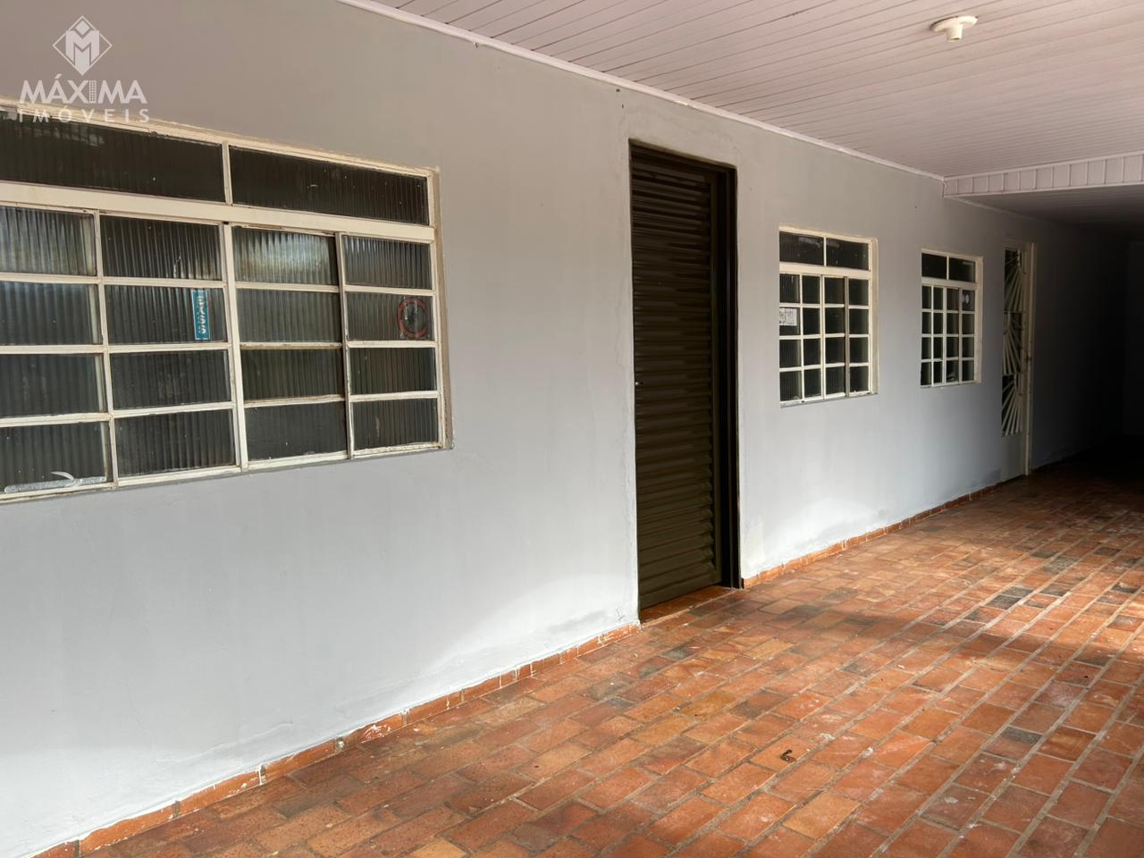 Casa para locação. Rua São Paulo, 472. Casa 01. Bairro Centro....