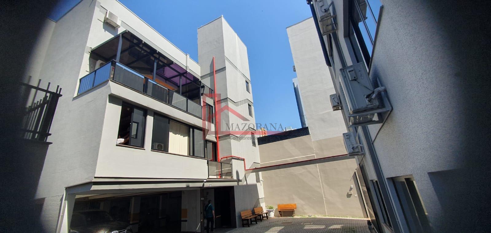 Aluga Apartamento Triplex No Centro De Pato Branco