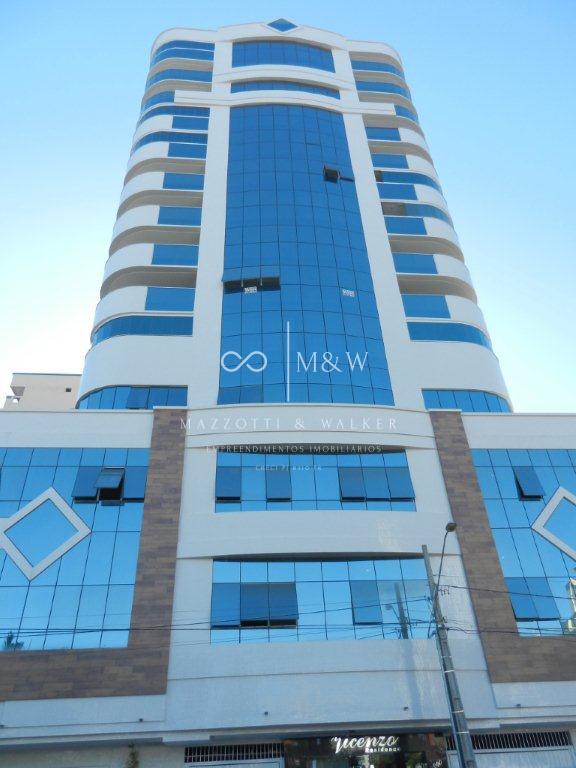 APTO  COM  3 SUITES, FINAMENTE MOBILIADO, 350 METROS DO MAR, I...