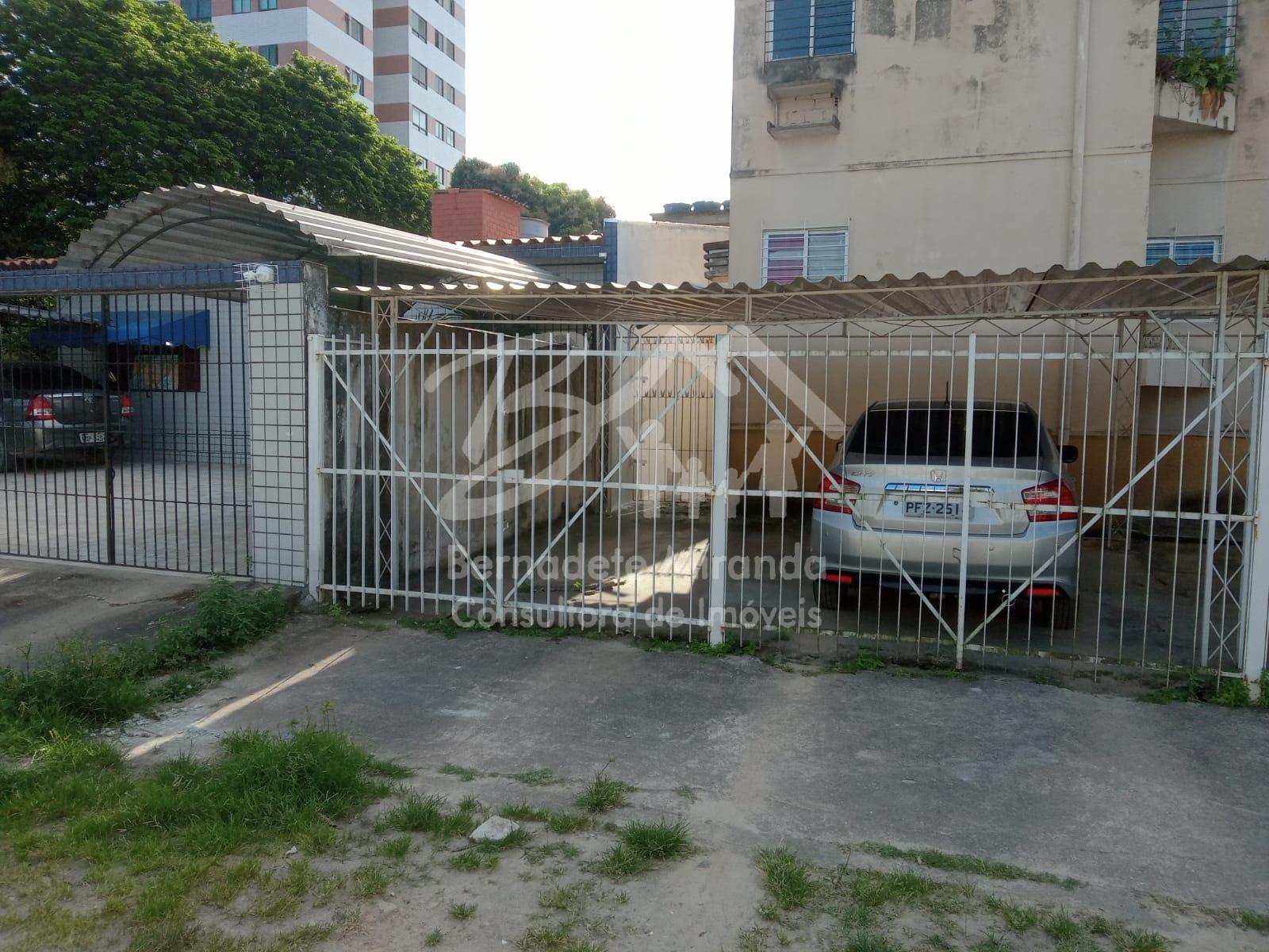 APARTAMENTO COM 3 QTOS,WC SOCIAL,COZINHA,AREA DE SERVI�O,VARANDA, GARAGEM