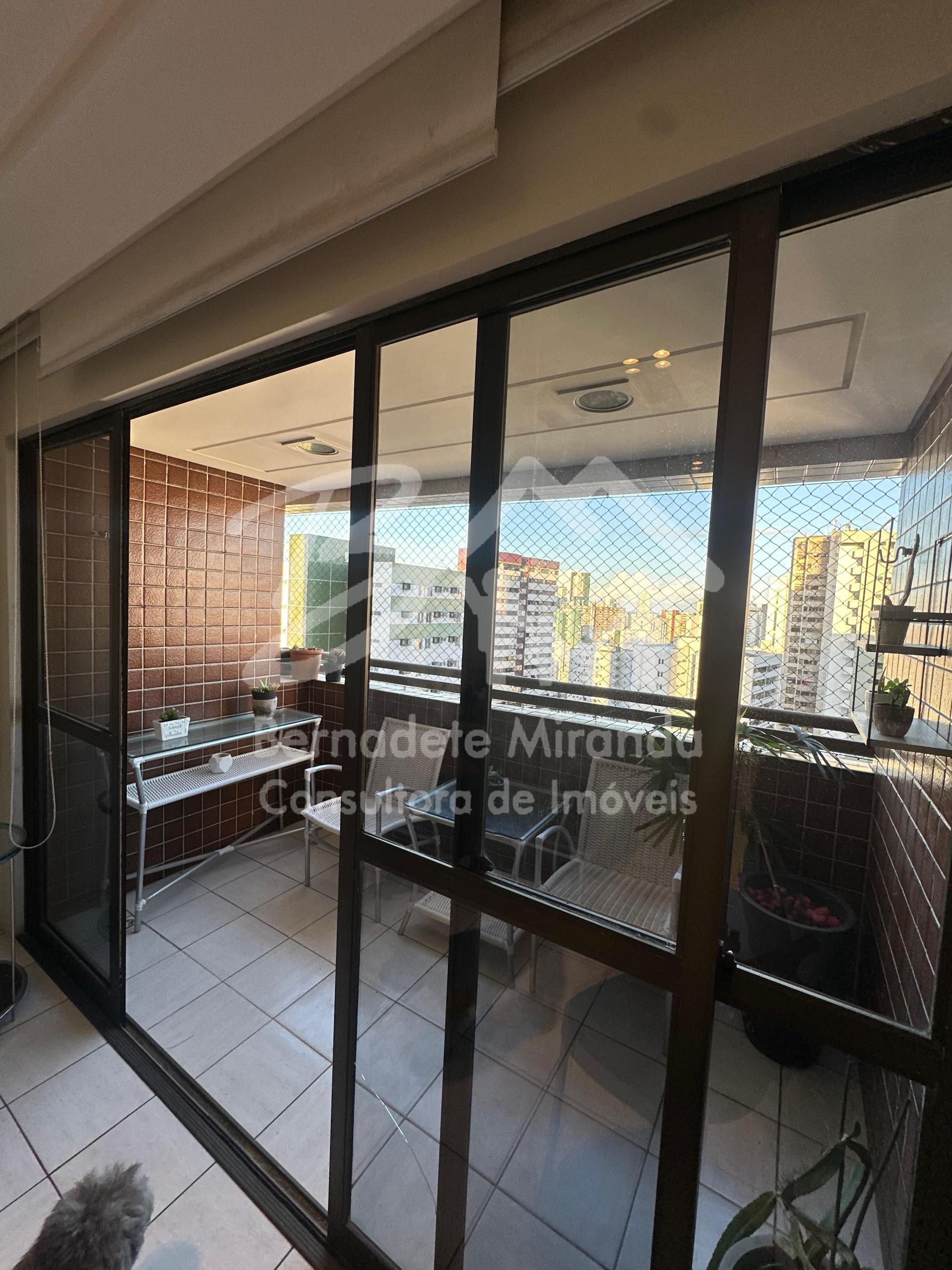 Bernadete M. Consultora de Imveis em Recife PE