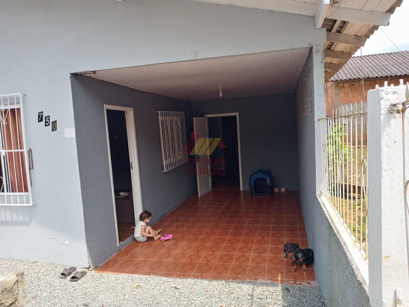 CASA À VENDA LOCALIZADO EM JOINVILE  SC