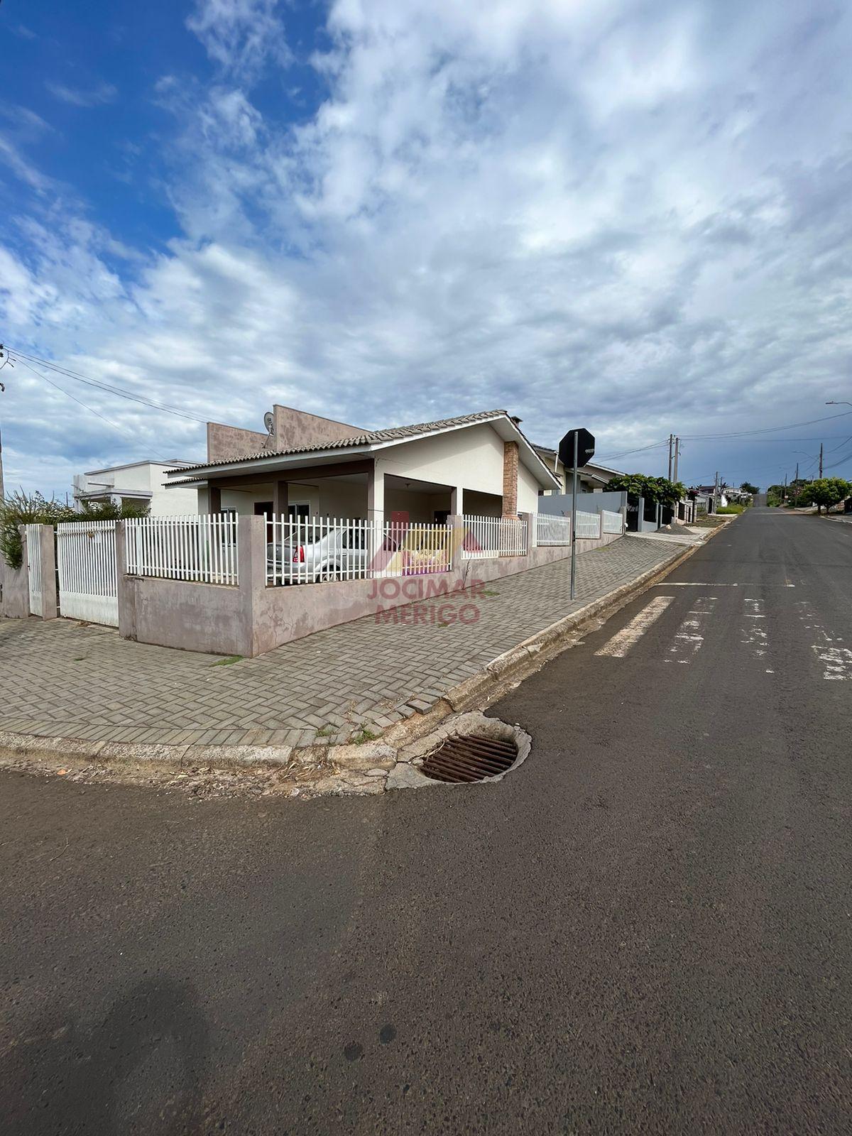 Casa com 2 dormitrios  venda, SANTA CATARINA, SAO LOURENCO DO OESTE - SC