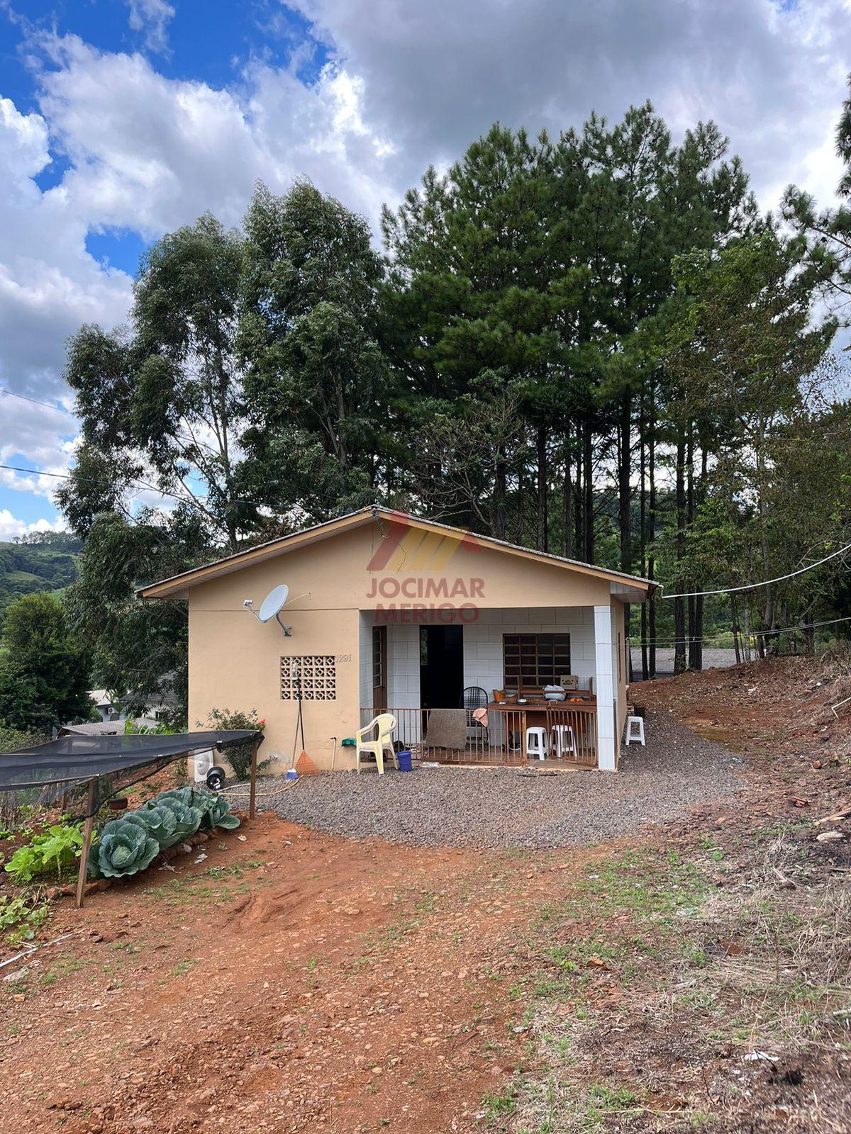 Casa com 2 dormitrios  venda, SAO VALENTIN, SAO LOURENCO DO OESTE - SC
