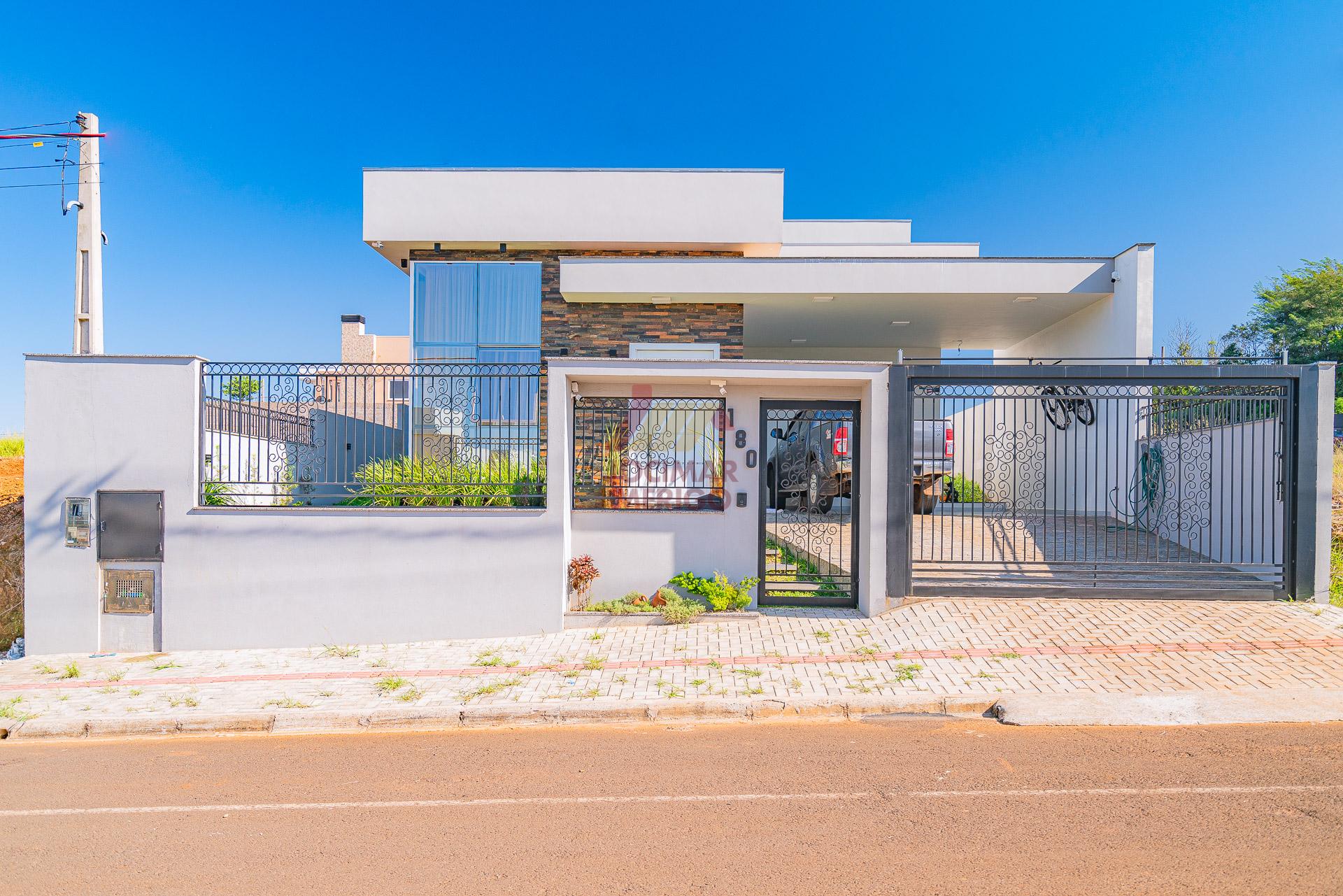 Casa com 3 dormitrios  venda, MENEGATTI III, SAO LOURENCO DO OESTE - SC