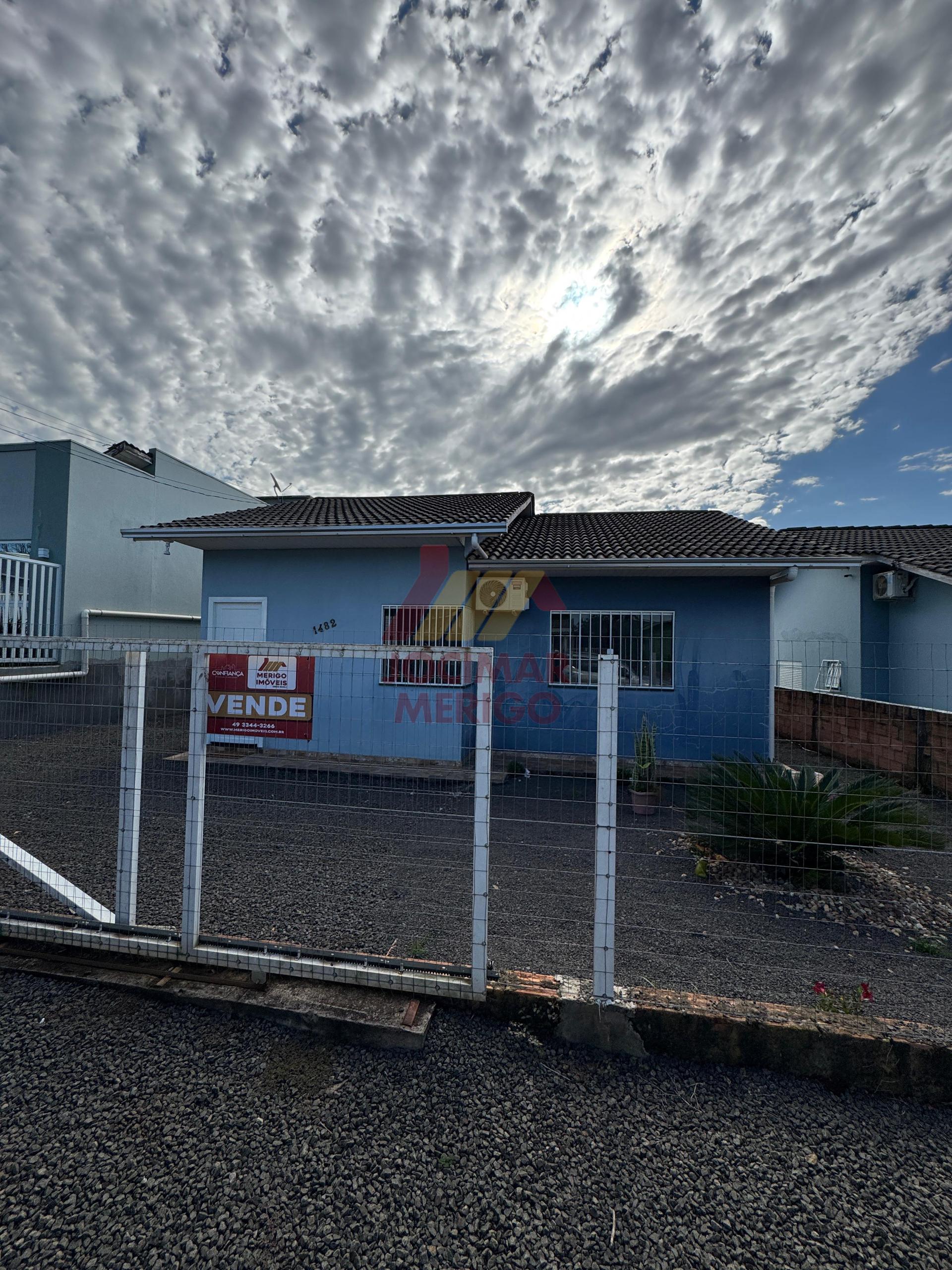 Casa bairro Alievi