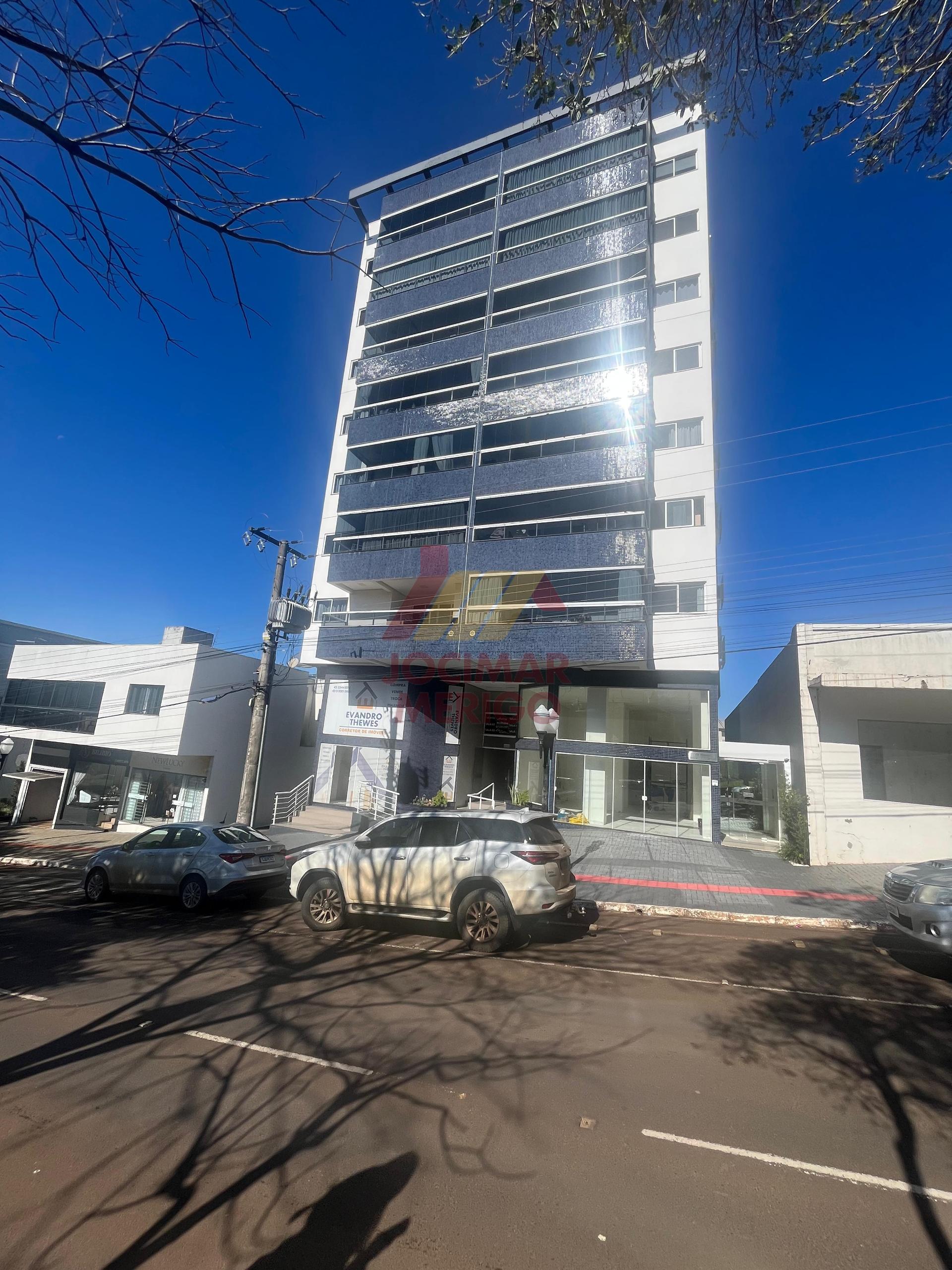 APARTAMENTO DUPLEX NO EDIFÍCIEL PORTINARI-CENTRO