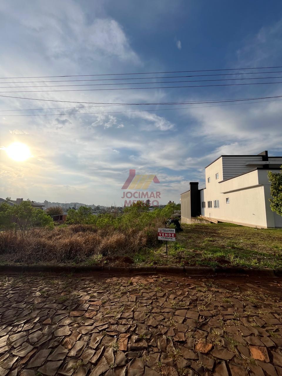 TERRENO À VENDA NO VALE DAS HORTÊNCIAS