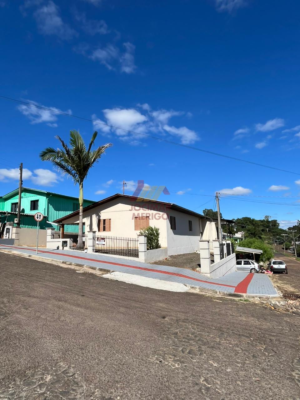 CASA COM 5 DORMITÓRIOS ÀVENDA, BAIRRO CRUZEIRO, SÃO LOURENÇO D...