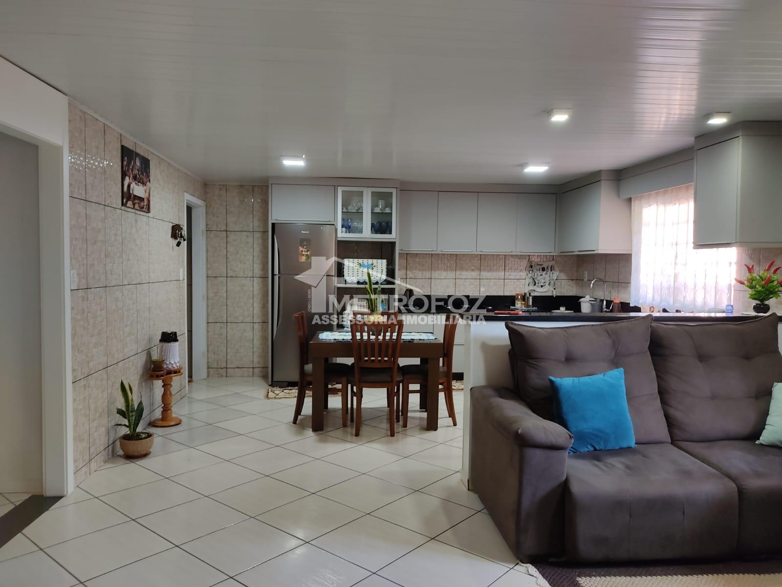 Casa à venda, PARQUE IMPERATRIZ, FOZ DO IGUAÇU - PR, com 4 qua...