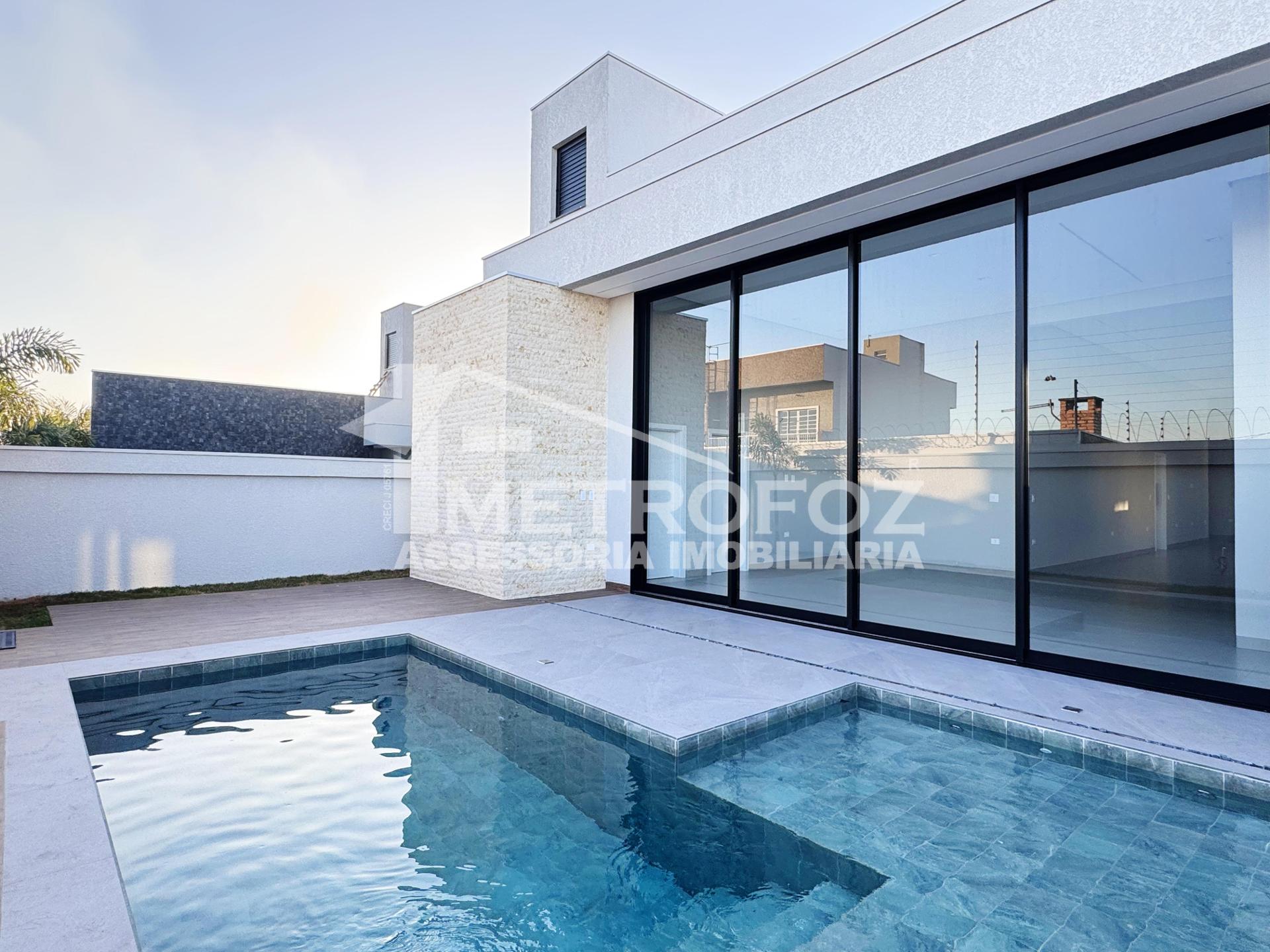 Casa com 3 dormitórios à venda, no Condominio Safira, JARDIM E...