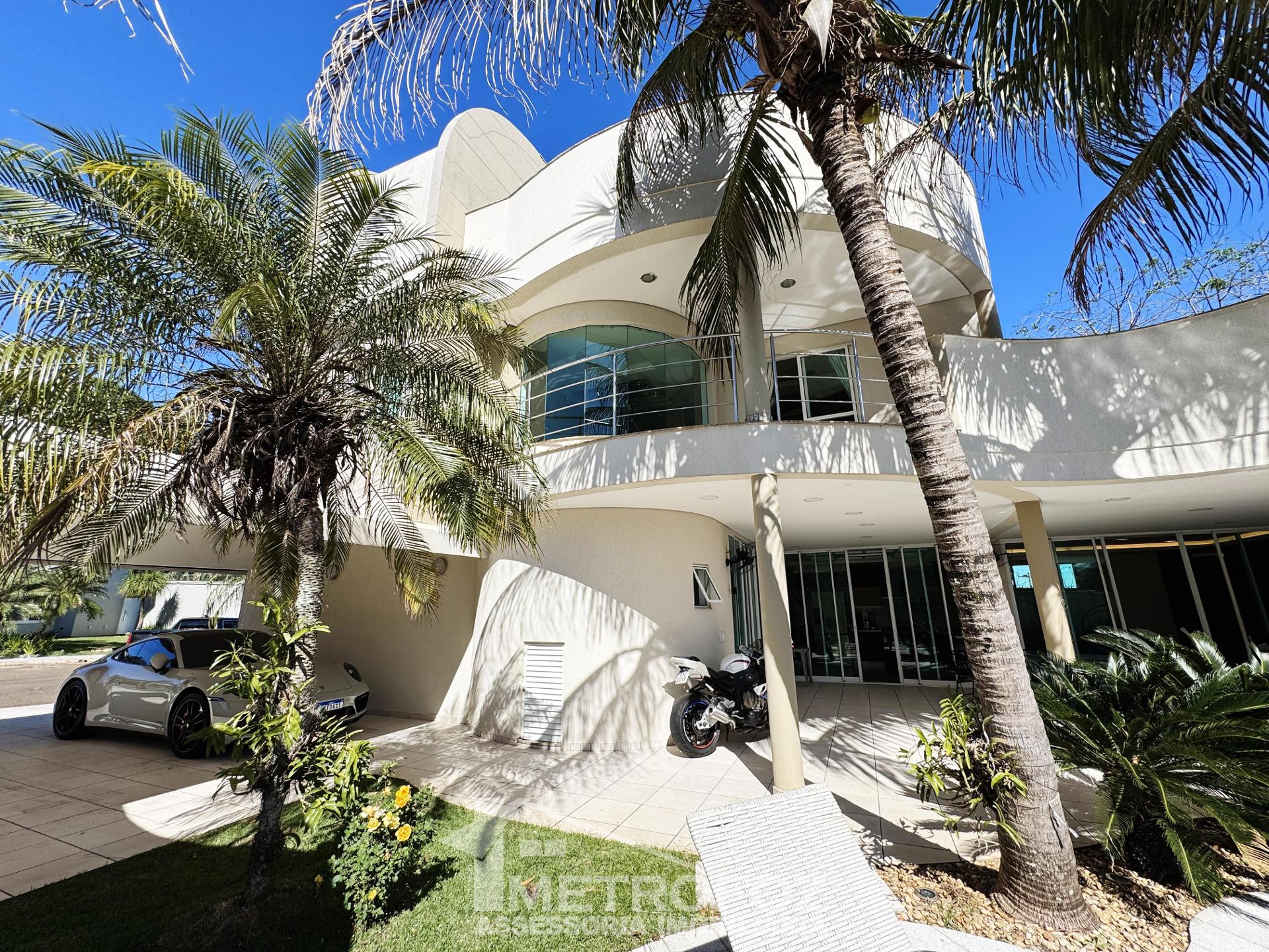 Sobrado à venda no Condominio Maria Tereza, Vila Perola, FOZ D...