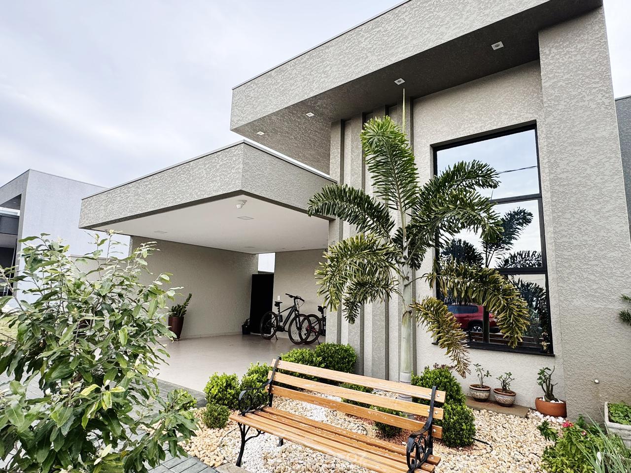 CASA A VENDA SEMI MOBILIADA NO CONDOMINIO VILLA MARGAREZI, REG...