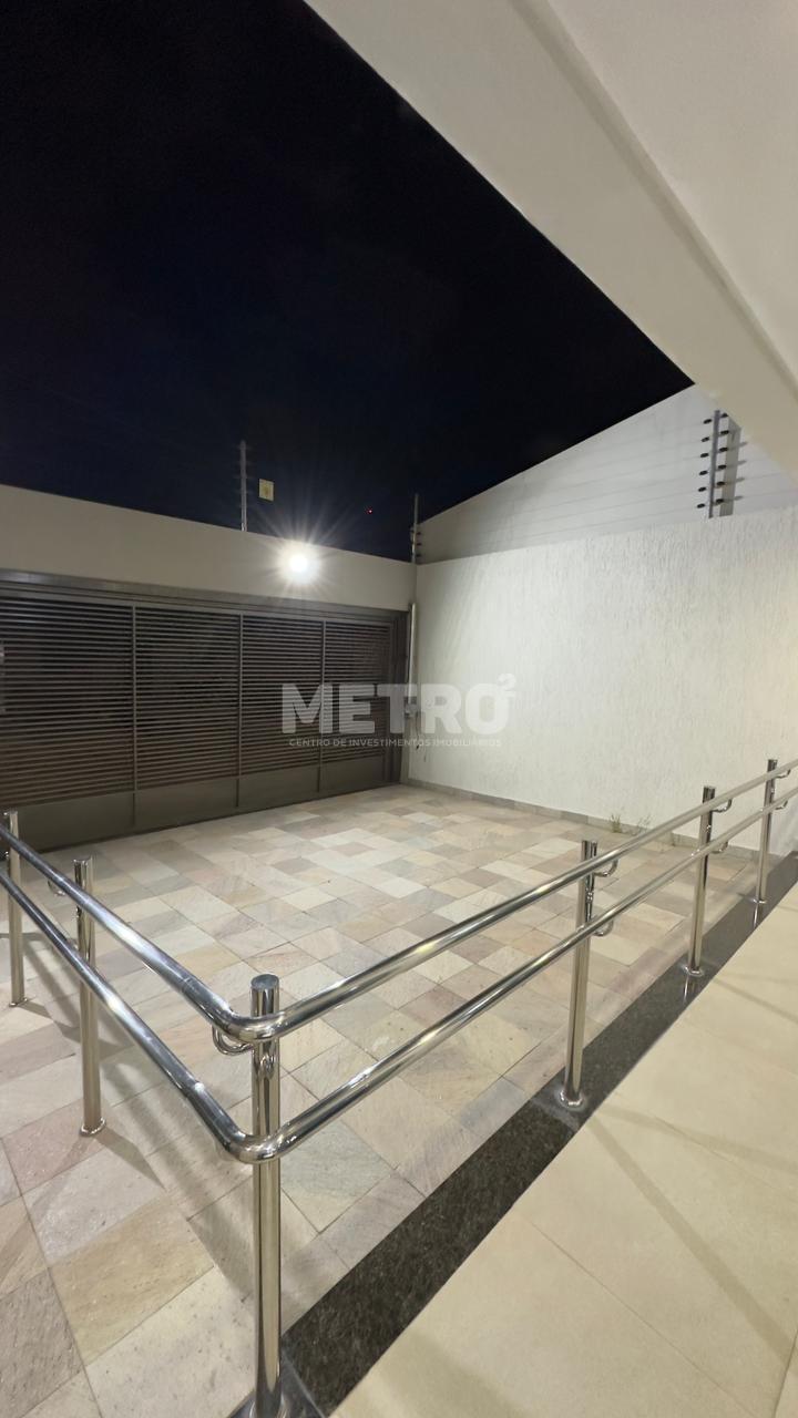 Prédio com salas comerciais ??TERRENO  148,60m2 ??AREA CONSTRU...