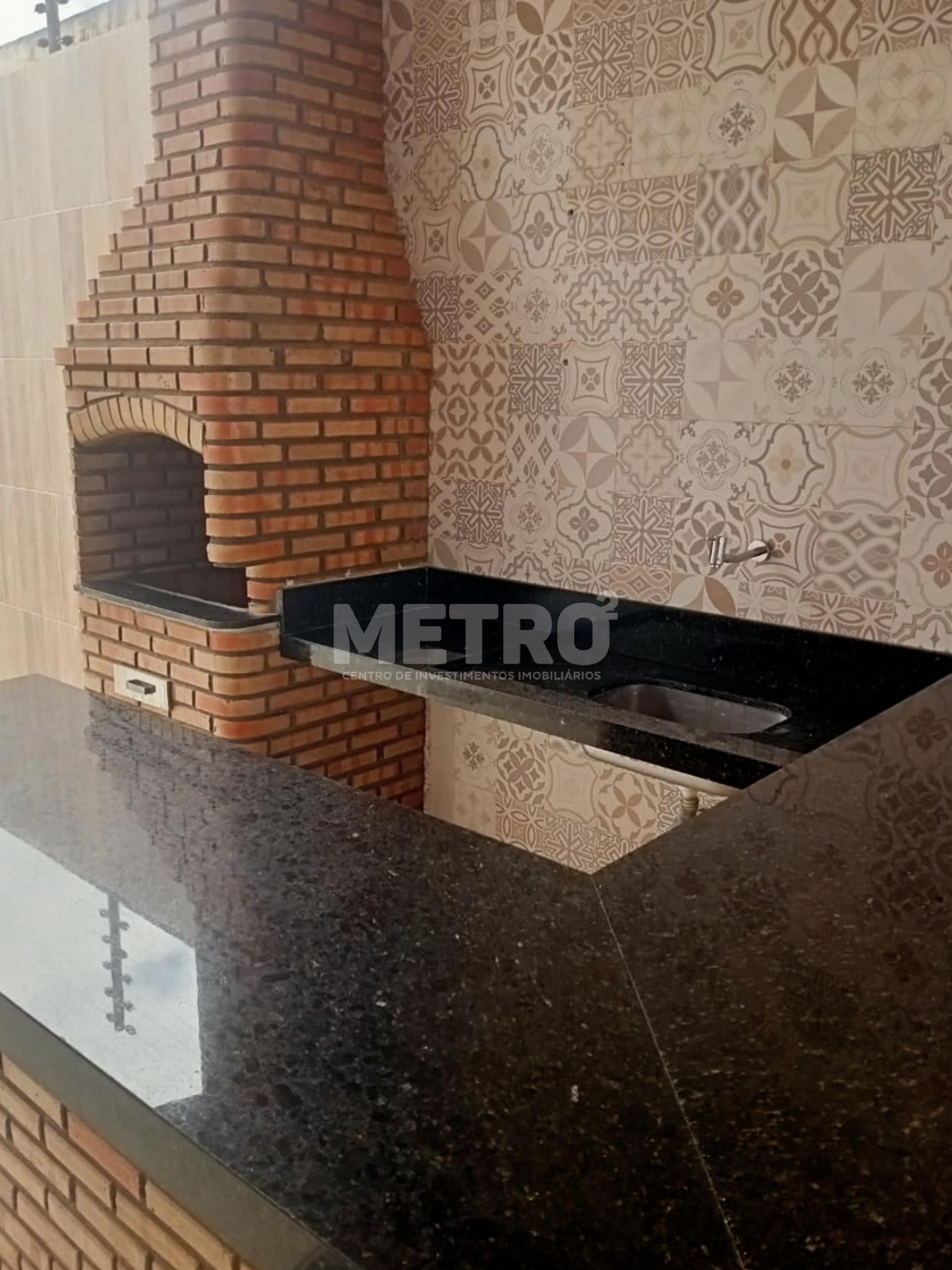 Casa, 2 quartos, 165 m² - Foto 1