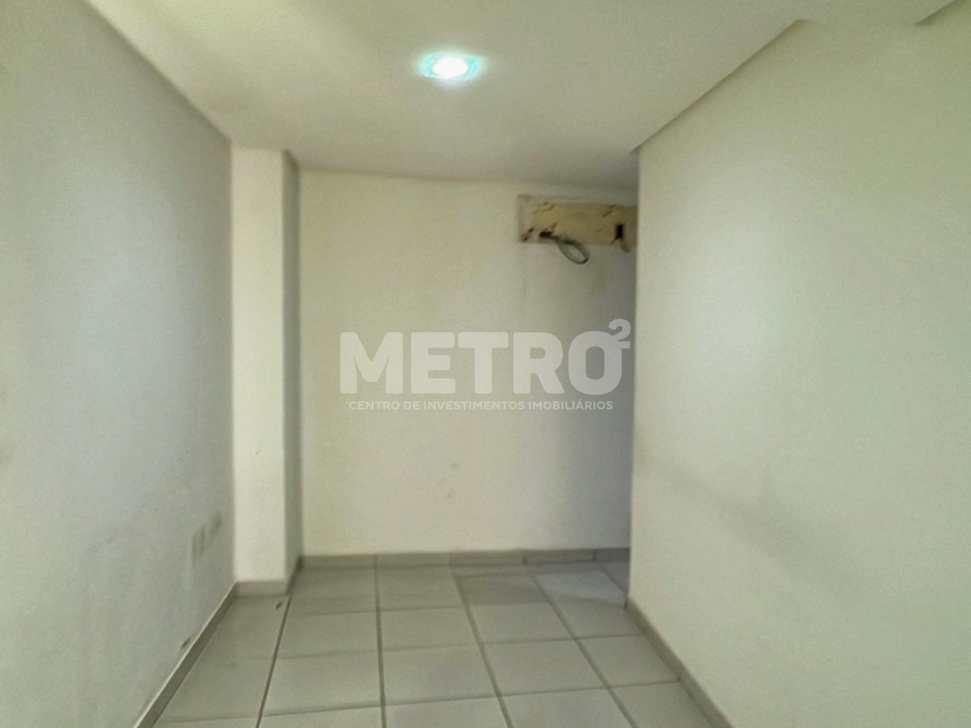 Loja-Salão, 100 m² - Foto 1