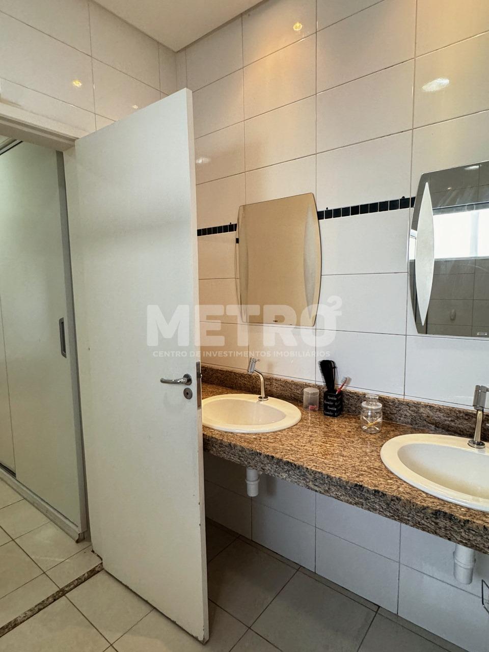 Casa, 2 quartos, 245 m² - Foto 21