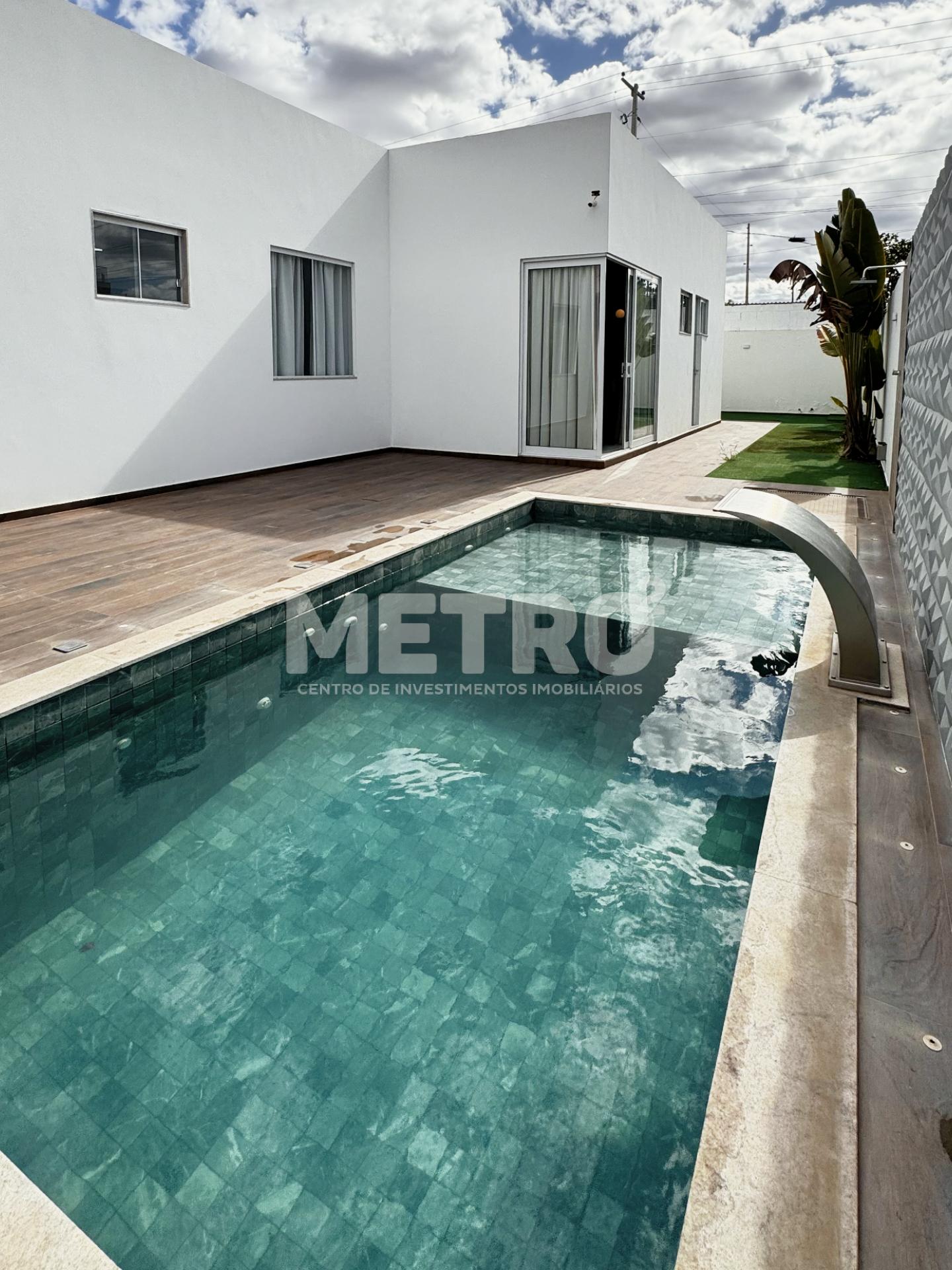 Casa à venda no Eco Spa, Piscina, 4 quartos, todos suítes, sen...