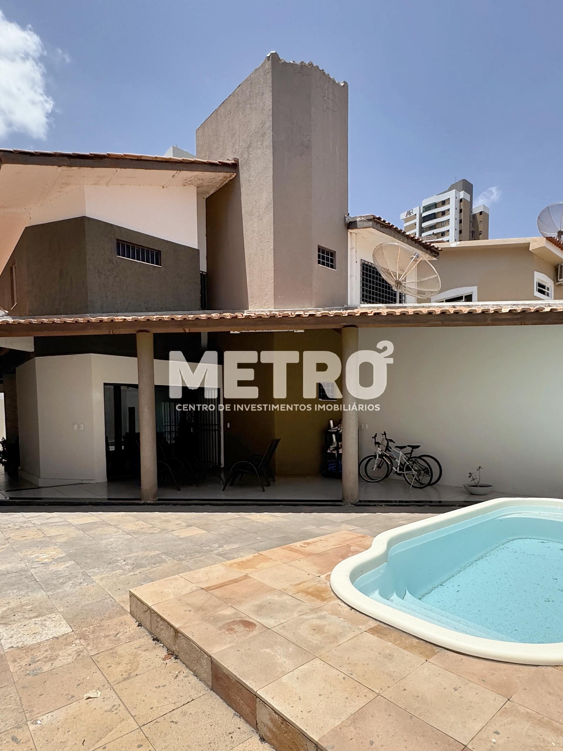 Casa com 3 dormitórios à venda, Centro, PETROLINA - PE