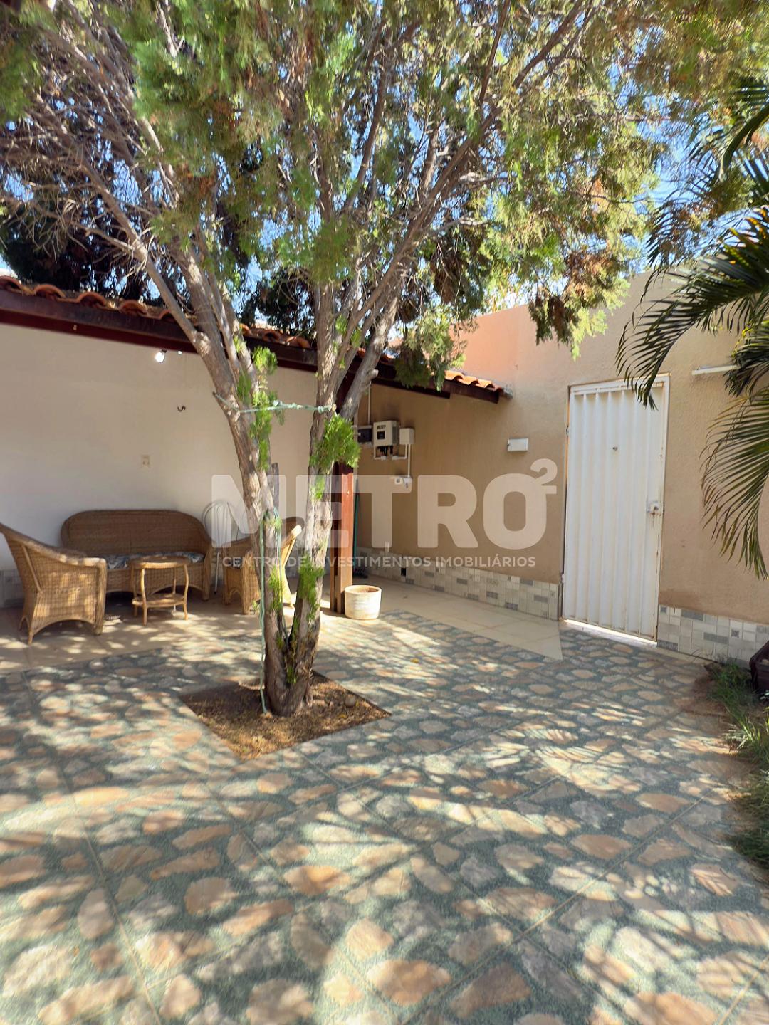 Casa, 1 quarto, 200 m² - Foto 3