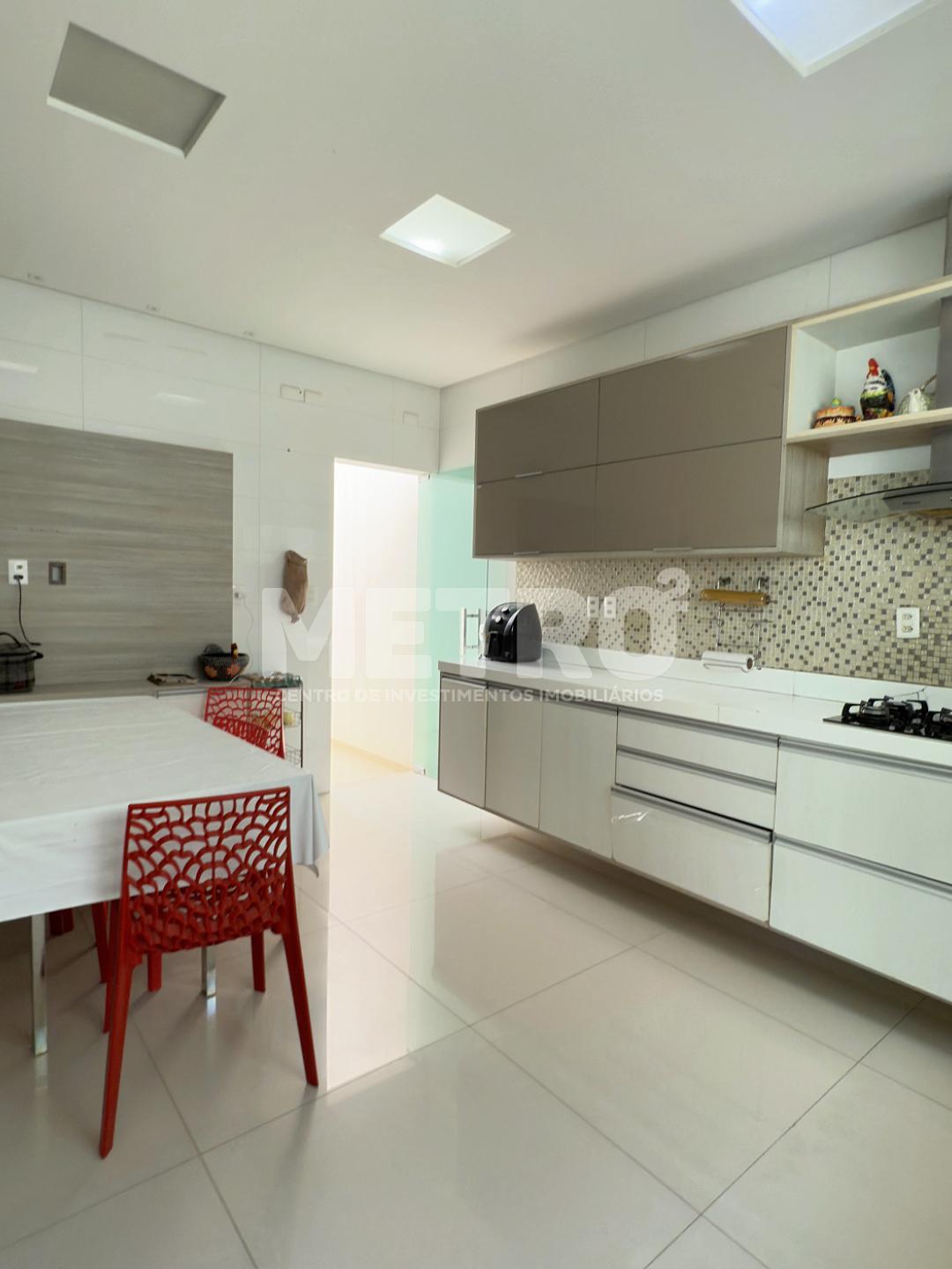 Casa, 3 quartos, 380 m² - Foto 18