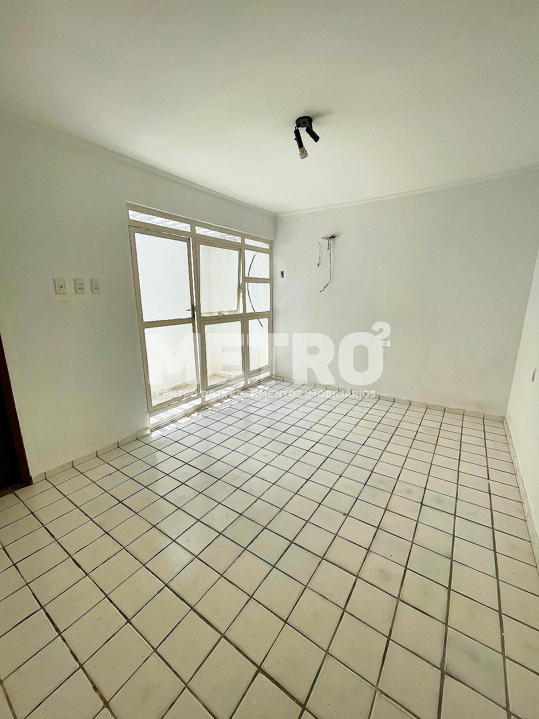 Loja-Salão para alugar com 4 quartos, 350m² - Foto 11