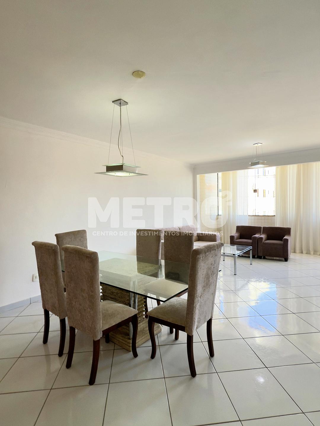 Apartamento à venda com Três quartos sendo um suíte no centro ...