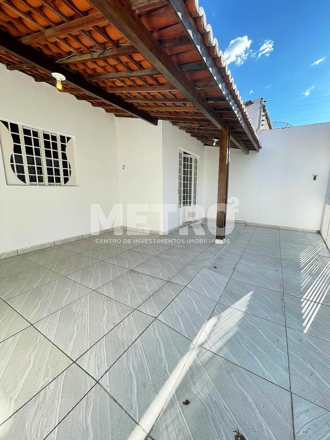 Casa para alugar com 2 quartos - Foto 1