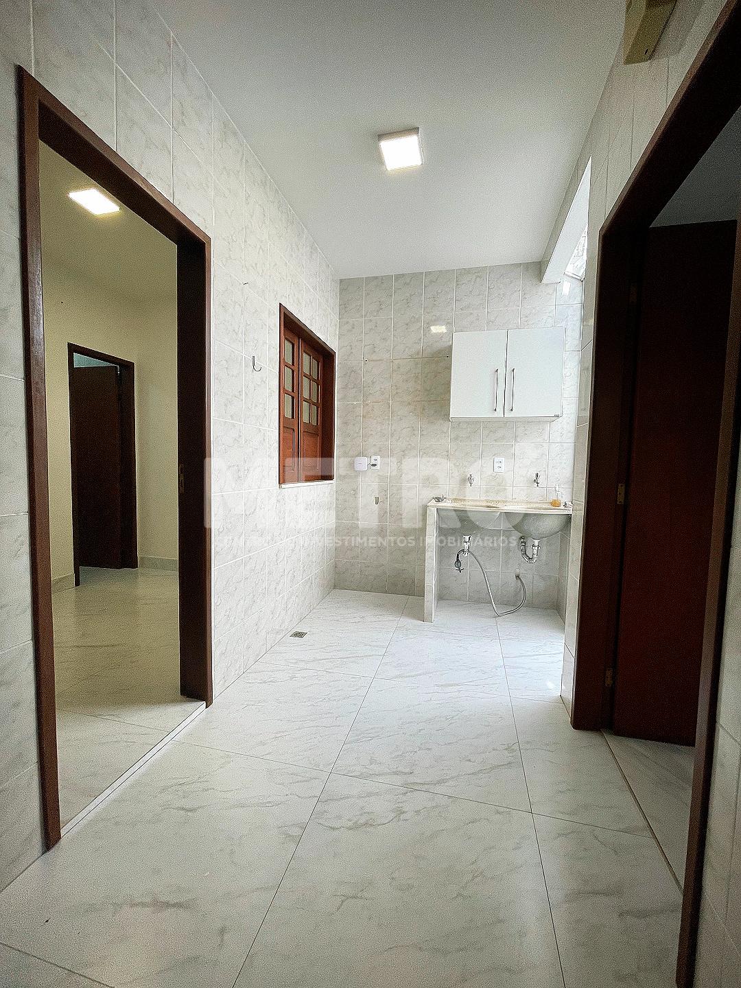 Loja-Salão para alugar com 3 quartos, 200m² - Foto 11