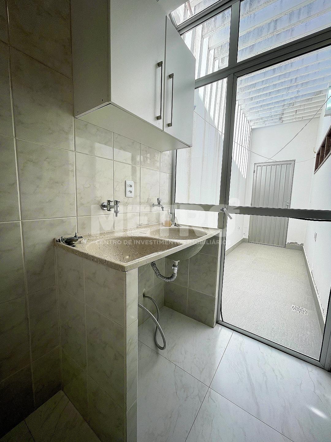 Loja-Salão para alugar com 3 quartos, 200m² - Foto 13
