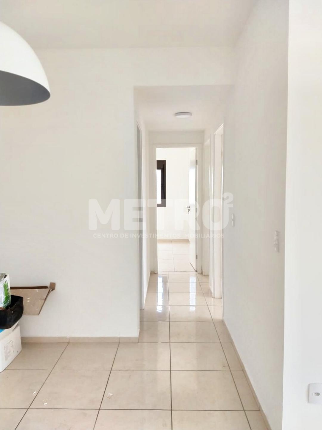 Apartamento para alugar com 2 quartos, 75m² - Foto 4