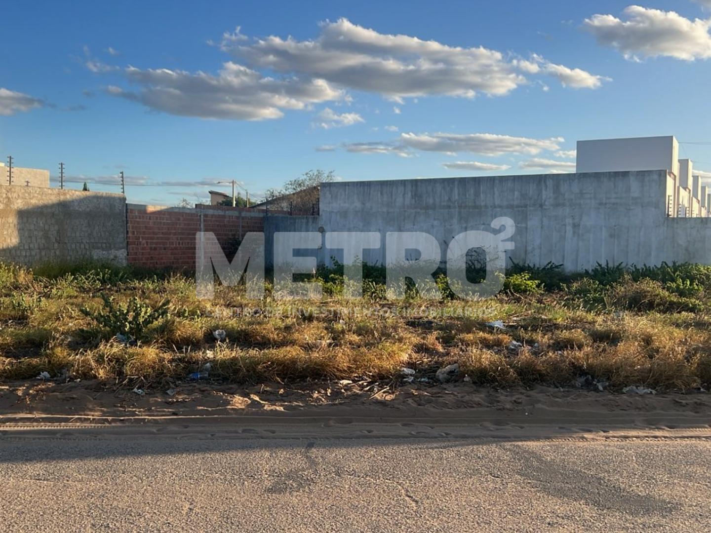 Terreno à venda de 462m no bairro Padre Cicero, PETROLINA - PE