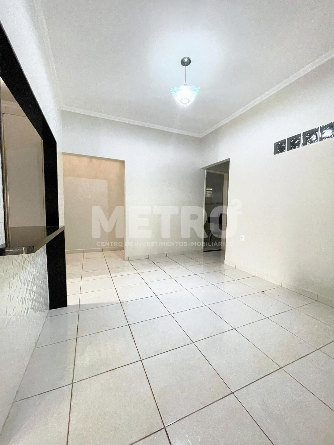 Casa para alugar com 2 quartos - Foto 1