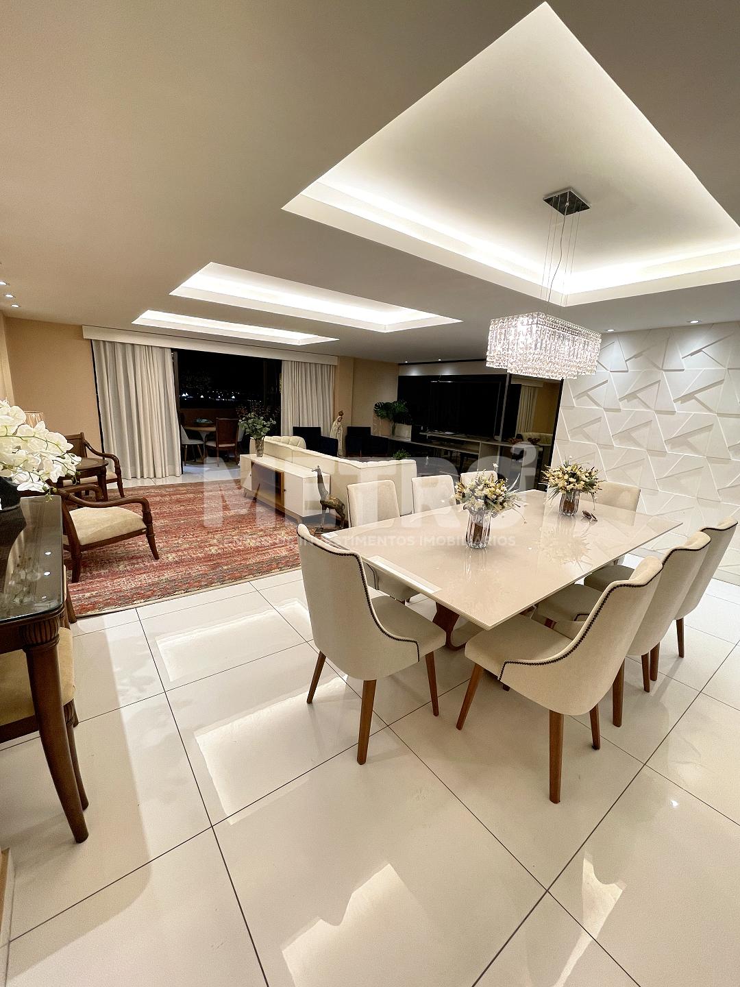 Apartamento à venda no Edf. Monte Carlo com 3 suítes, planejad...