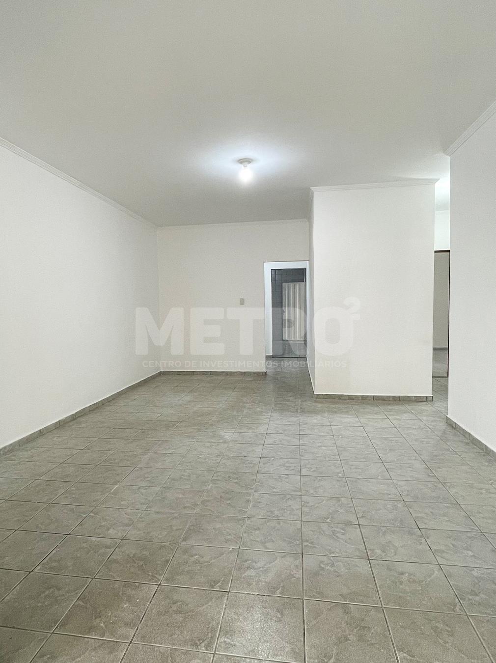 Casa à venda na Areia Branca com 3 quartos, sendo 1 suíte, PET...